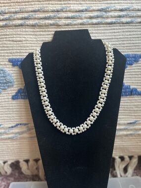 Elegant White Pearl Bead Necklace